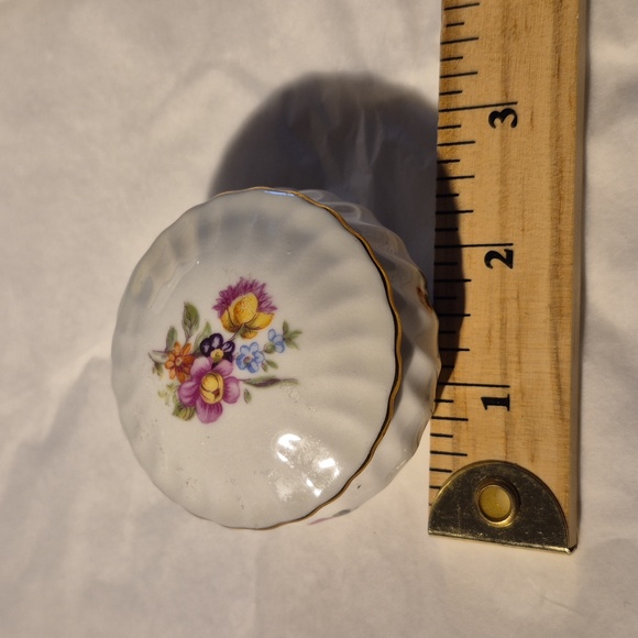 Floral and Shell Design Decorative Boxes Set - Picture 12 of 16